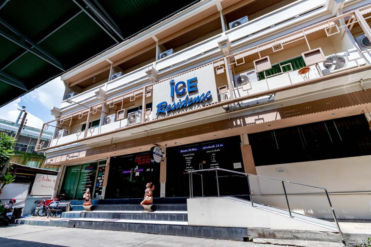 Ice Residence Hotel Bang Sao Thong Exteriör bild